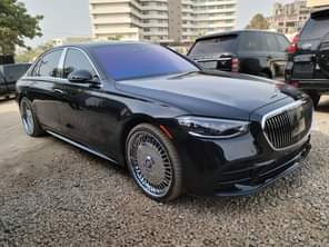 A picture of 2021 Maybach 235M Abuja deal Contact me 09039653346