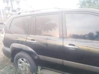 A picture of 2006 Land cruiser pardo 2006