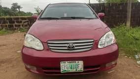 A picture of Toyota Corolla 2004
