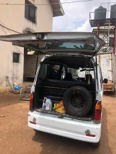 A picture of Mini bus