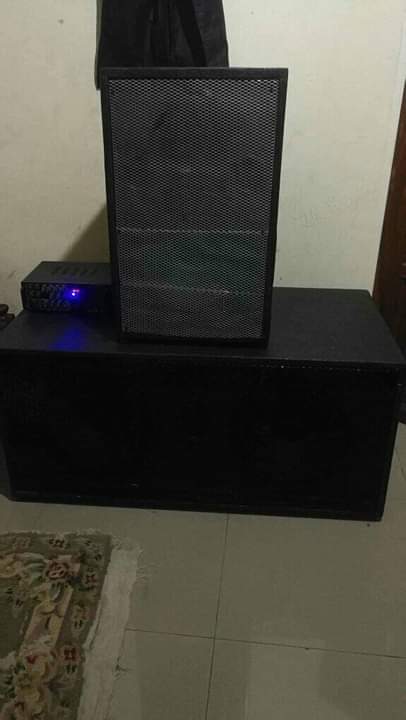 speakers