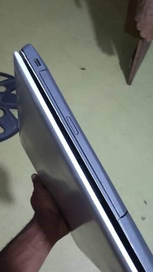 A picture of LENOVO