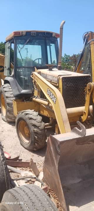 tractor