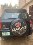 A picture of Toyota RAV4 2003