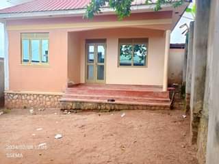 A picture of House for sale in bulenga just 1km from tarmac having