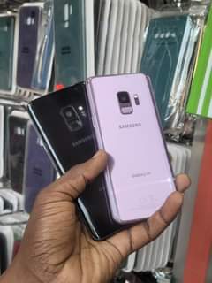 A picture of Samsung Galaxy S9 64GB 4GB 380K 0758206953 CLEAR CAMERA FASTEST