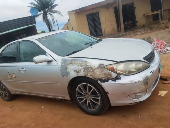 A picture of 2005 Camry 2020 on custom Buy and drive Location is