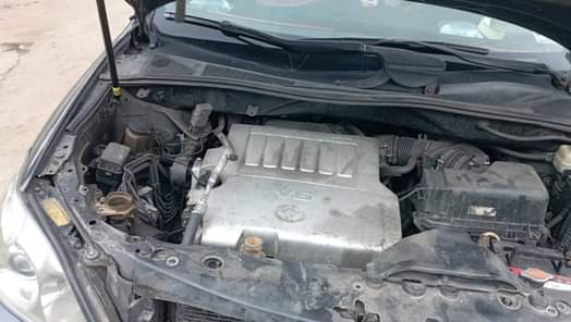 A picture of Dealer market RX330 2005 engine and gear is okay Ac