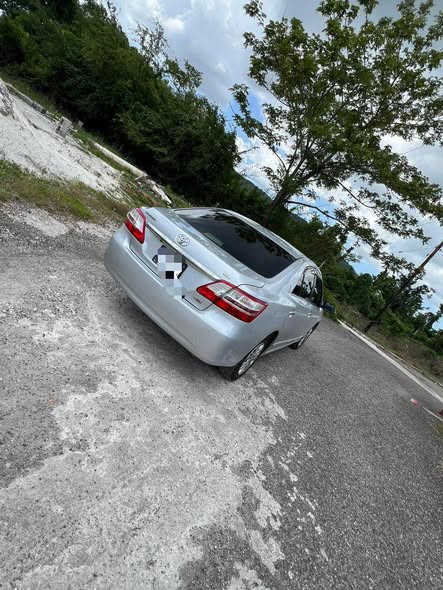 toyota premio