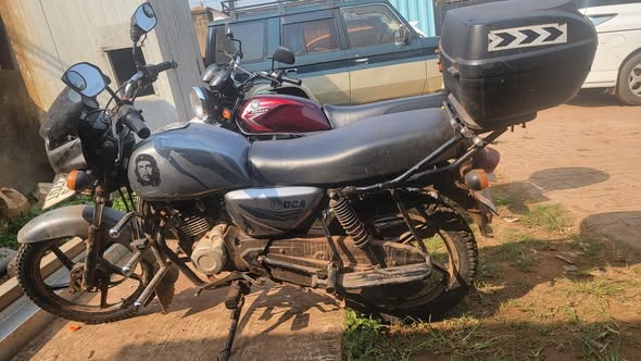 A picture of 2021 Bajaaj ct 125