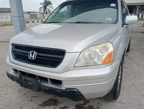 A picture of Honda pilot 2005 Flashed on first body Engine Ac Gear