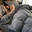 A picture of VOLVET DUVET