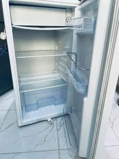 A picture of bicstar fridge