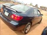A picture of 2004 Toyota 2004 Couple