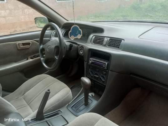 A picture of Toyota Camry 02 for sale
