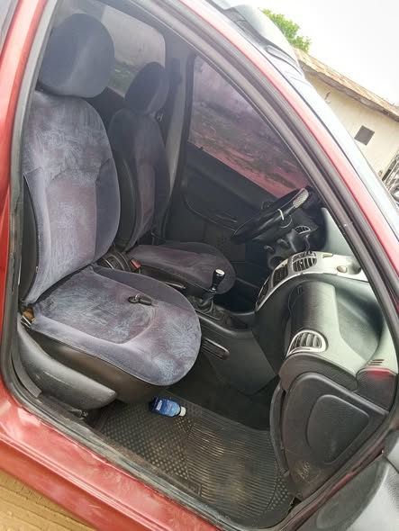 A picture of Peugeot 206