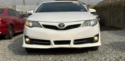 A picture of Brand TOYOTA Model CAMRY XLE Year 2012 Transmission Automatic Price