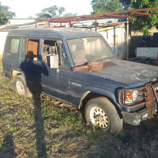 used mitsubishi pajero