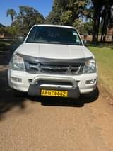 classifieds/cars isuzu