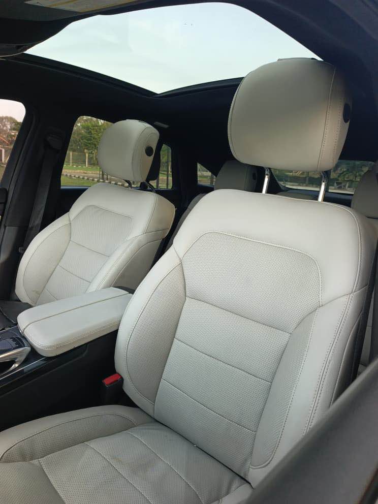 A picture of Mercedes Benz