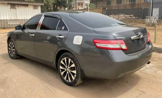 A picture of Toyota Camry muzzle 08 v6 engine everything is working perfectly