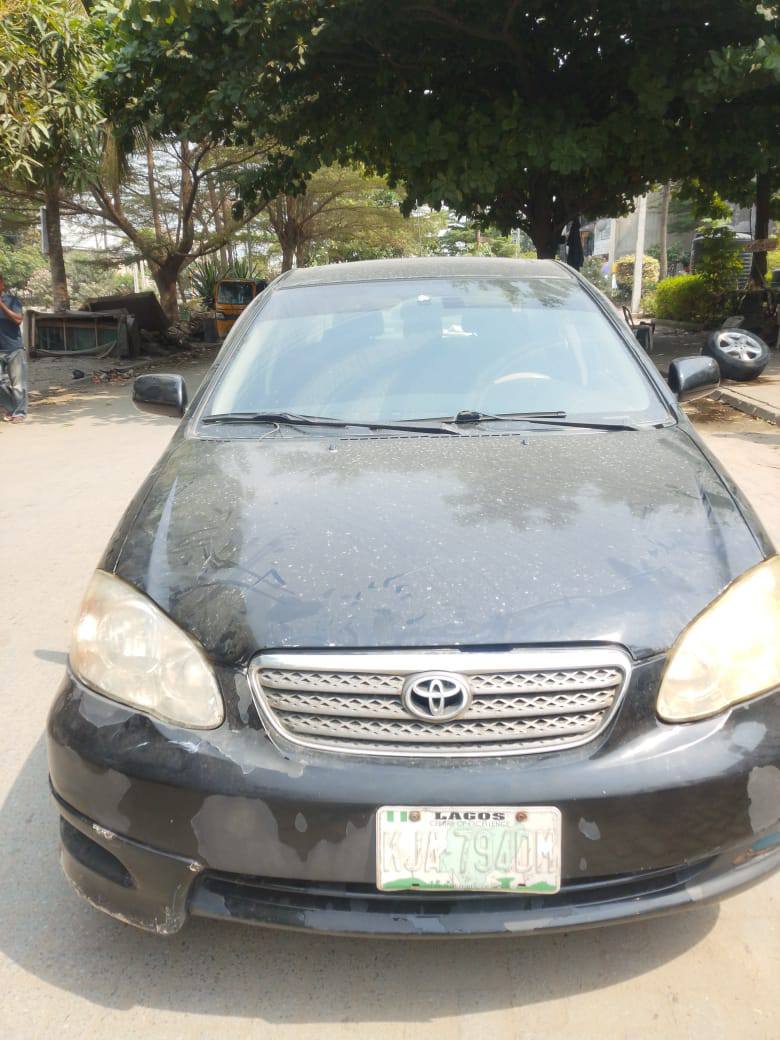 A picture of Toyota Corolla 06 model Silent engine Gear AC