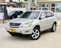 A picture of Toyota harrier new model BRG