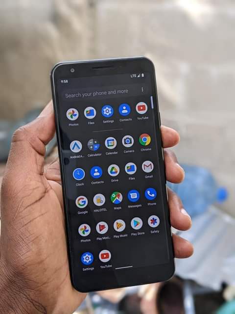 A picture of Google Pixel 3a XL