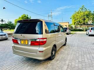 A picture of TOYOTA ALPHARD CALL0678682698 MWAKA 2004 ENGINE 2AZD FULL DOCOMENT FULL