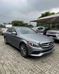 A picture of Uber 2016 Mercedes Benz C300
