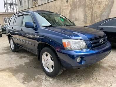 A picture of 2006 TOYOTA HIGHLANDER BUY AND DRIVE FACTORY FITTED AC 3