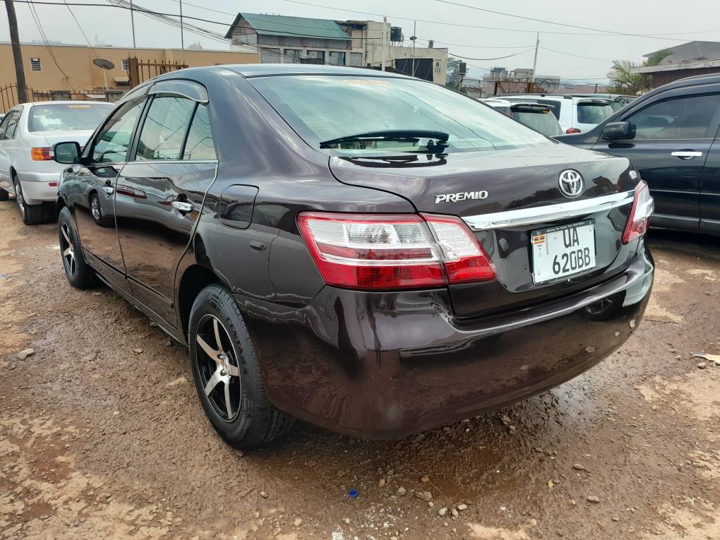 A picture of Toyota premio