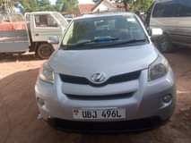 used toyota ist