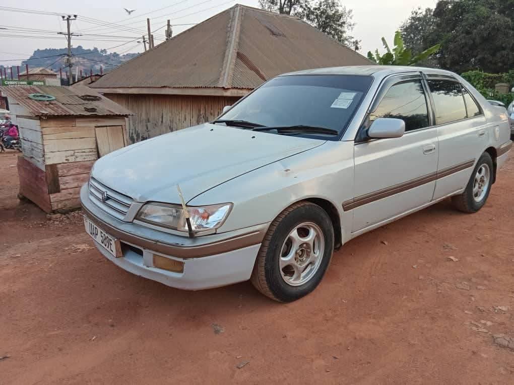 toyota premio