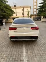 A picture of Gle450 2018 Model Toks