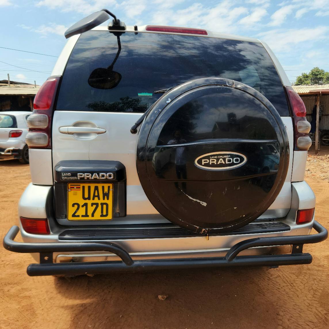 A picture of Prado TX Petrol 38m Call 0743795001 0726057699