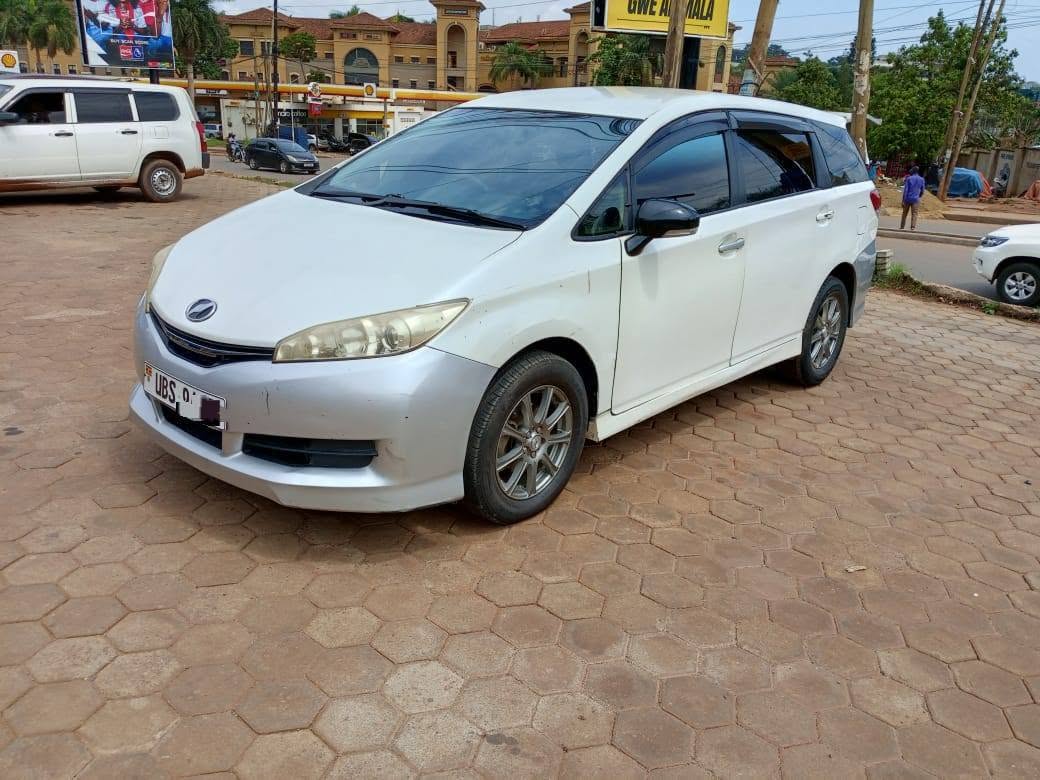 A picture of TOYOTA WISH