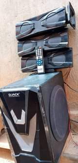A picture of DJACK WOOFER
