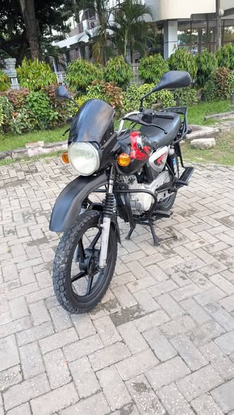 A picture of BOXER CC 125