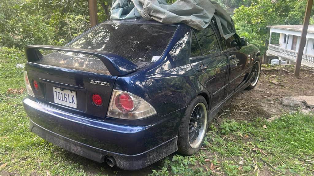 used toyota altezza