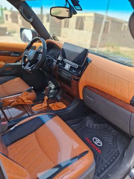 A picture of 010 GX upgraded to Land Cruiser 2024