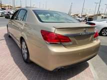 A picture of Tokunbo Toyota Avalon everything working perfectly call or WhatsApp me