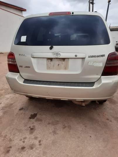 A picture of Hottest Dealer market Toyota Highlander 04 Engine smokes fix AC