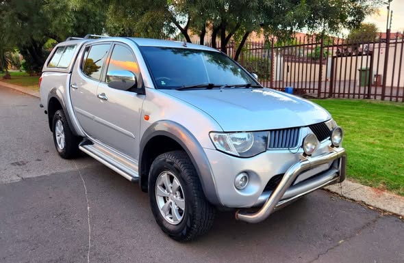 mitsubishi