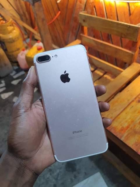 A picture of IPHONE 7PLUS