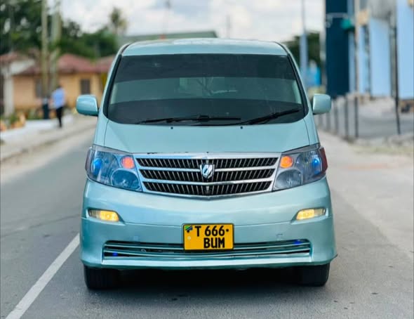 A picture of TOYOTA ALPHARD BUM Price TZS 8 9M MAONGEZI Year 2004