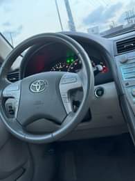 A picture of Complete accident Free tokunbo Toyota Camry XLE 2007 for just