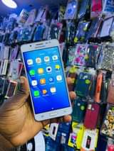 A picture of Samsung Galaxy J5 2016