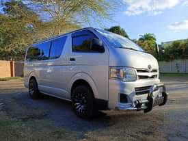 used toyota hiace