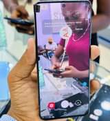 A picture of SAMSUNG S20